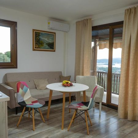 Sunset Holiday Home ติวัต ภายนอก รูปภาพ