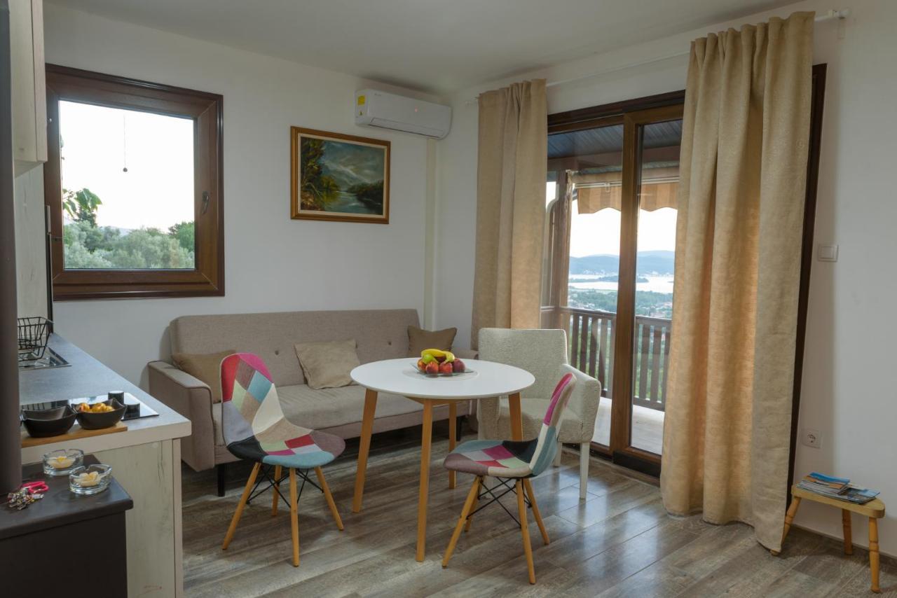 Sunset Holiday Home ติวัต ภายนอก รูปภาพ