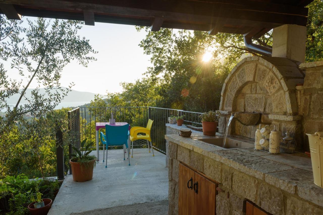 Sunset Holiday Home ติวัต ภายนอก รูปภาพ