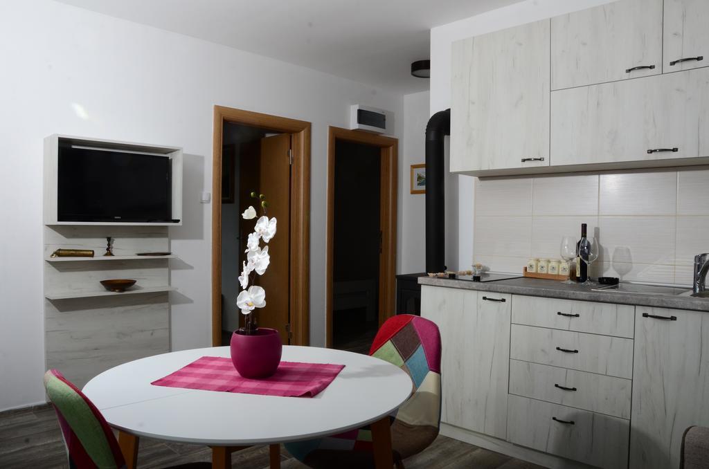 Sunset Holiday Home ติวัต ภายนอก รูปภาพ