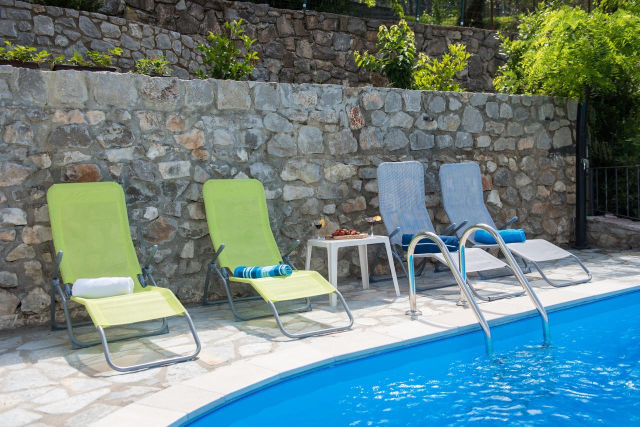 Sunset Holiday Home ติวัต ภายนอก รูปภาพ